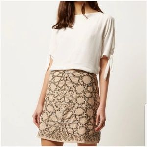 NWT  River Island Skirt UK Size 6/ US size 2